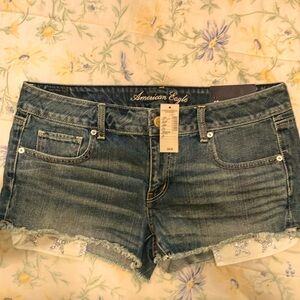 American Eagle SHORTIE SHORTS Sz 12 New with Tags